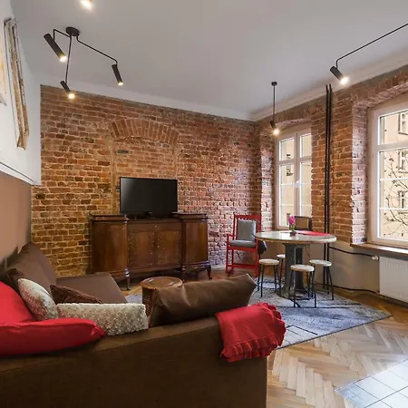 Elzbieta Locum / Market Sqr Apartament *